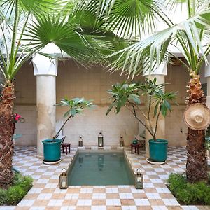Riad Amour